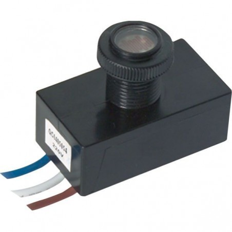 Knightsbridge IP65 Remote Photocell (230V)