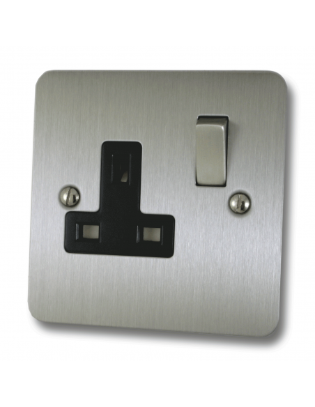 13A 1 Gang Switched Socket Chrome