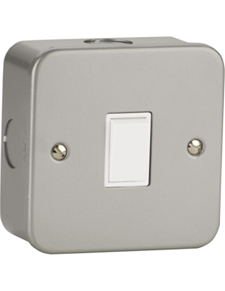 Metal Clad 10A 1 Gang 2 Way Switch